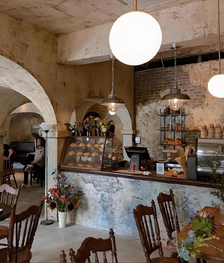 複古文藝風烘焙店裝修案例