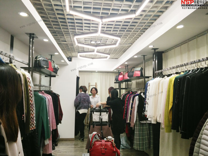 重慶服裝店設計裝修.jpg