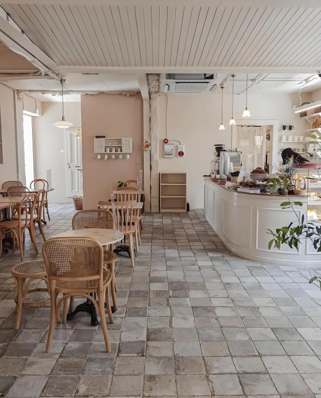 甜品店設計:韓式奶油風烘焙空間治愈且優雅