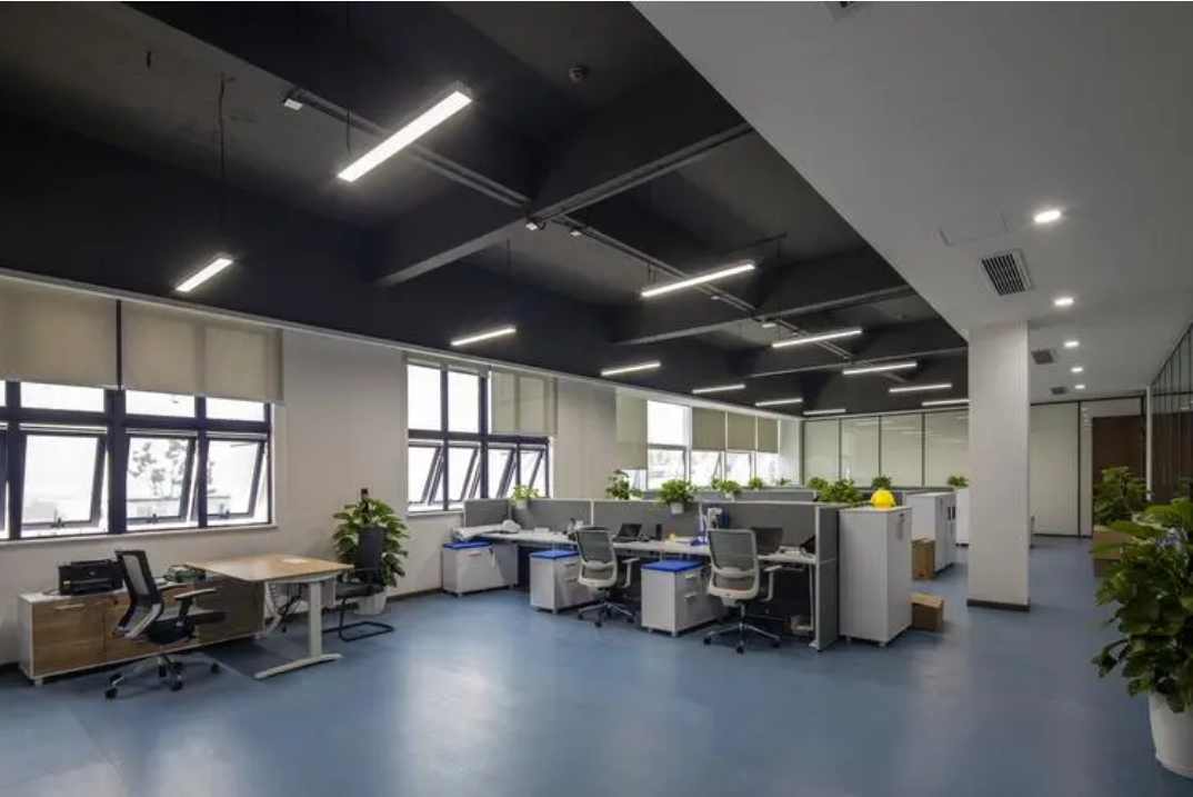 <a href=http://hxet.cn target=_blank class=infotextkey>辦公室裝修</a>.png