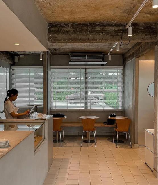 120平米5萬塊錢就能裝出簡約風甜品店​